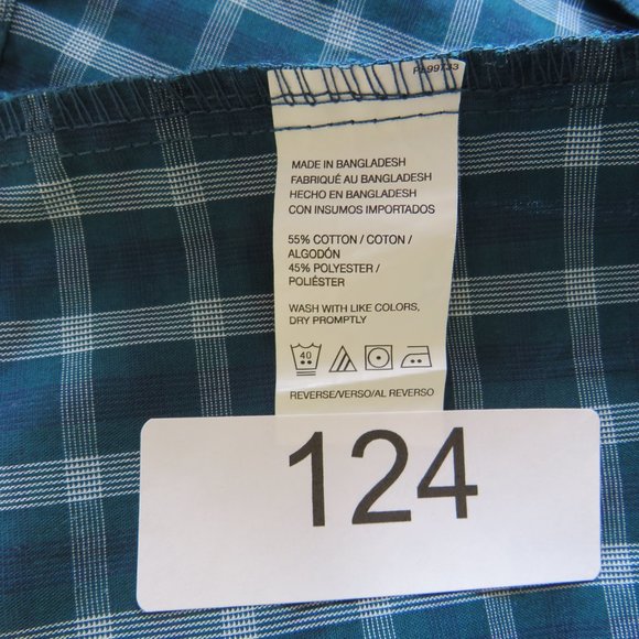Van Heusen Men's Long Sleeve Button Up Shirt Large (16-16.5) Slim Fit - Picture 5 of 8